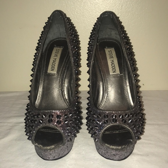 Steve Madden Sz 6 “Awwsome” Platform Spiked Heels - Picture 3 of 6